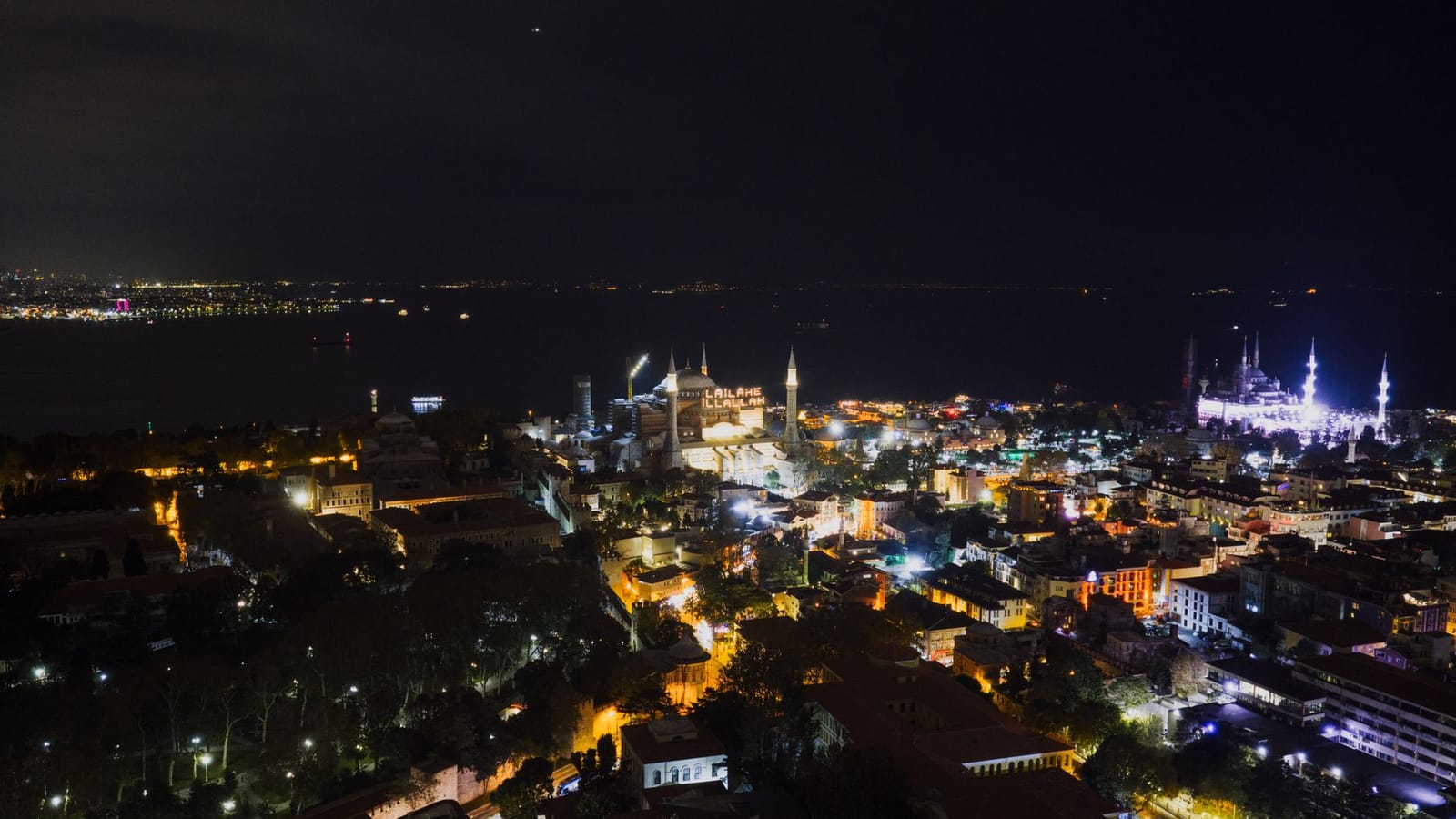 Мечети и панорама старого Стамбула